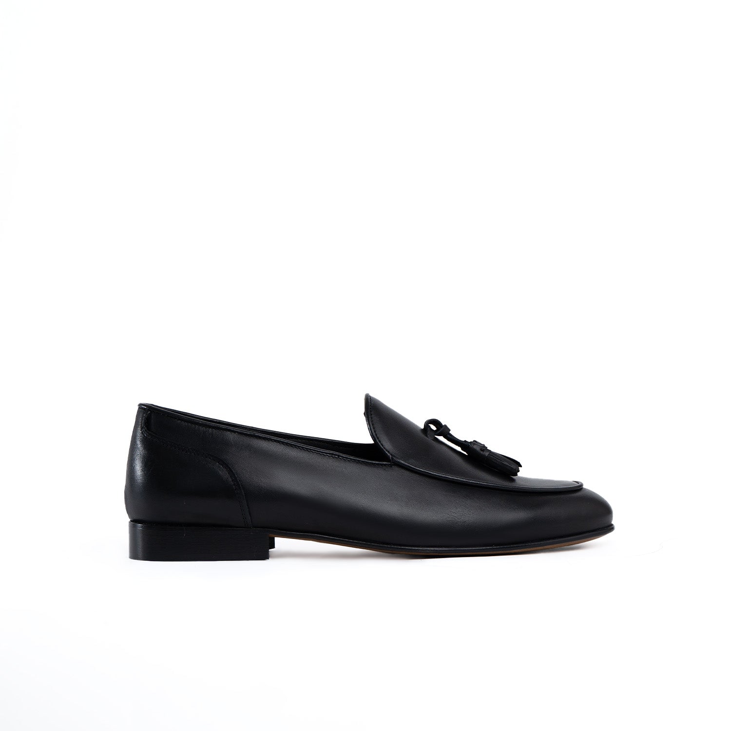 Men's luxury leather moccasin loafer with leather sole