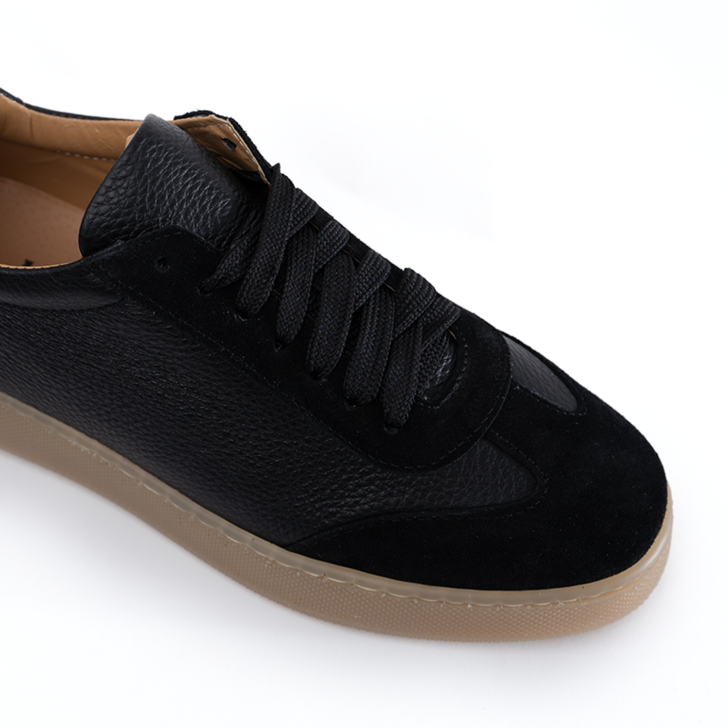 Fusion men's sneakers with light amber sole in genuine bottolato leather